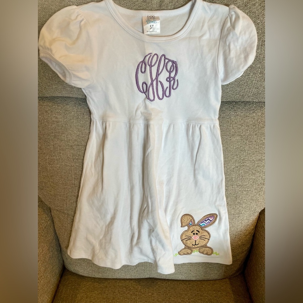 White short sleeve dress with bunny appliqué and initial “CHR” monogrammed